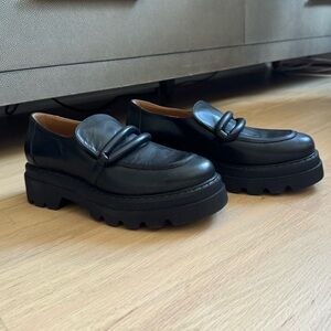 Voile Blanche Black Elaiza Loafers